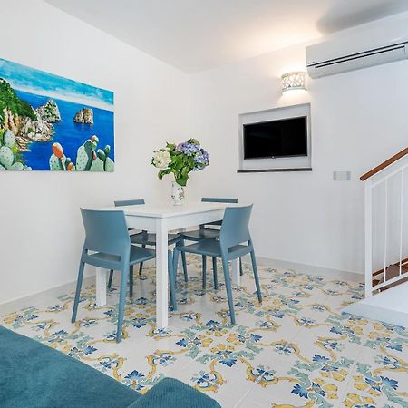 Apartamento A I R Il Palazzetto Vico Equense Exterior foto